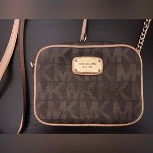 Michael Kors crossbody bag